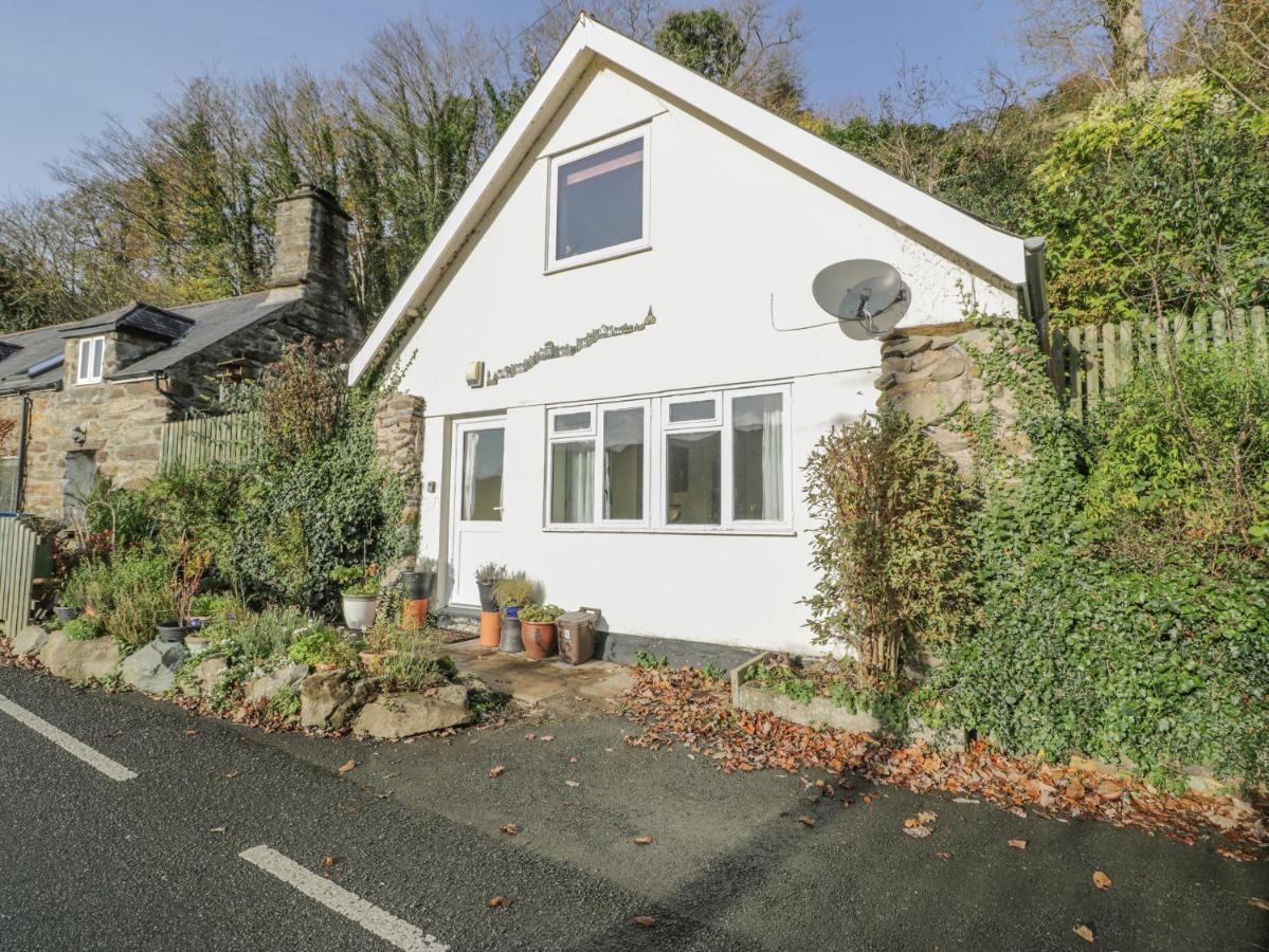 Bryn Melyn Artist'S Cottage Llanelltyd Exteriör bild